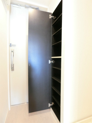 リブリ・社台の収納