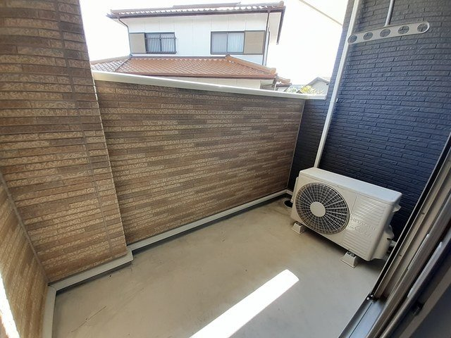 ビオーラ西里のバルコニー