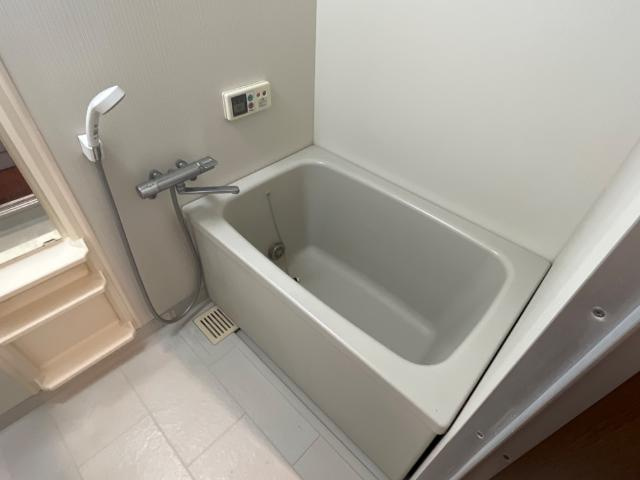 ハイツ株山Ⅱの浴室|バス