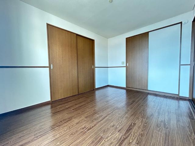 ハイツ株山Ⅱの内装|洋室