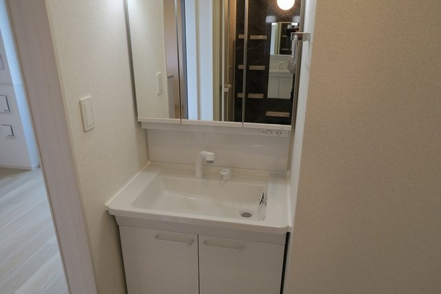 リガーレ　シダミの洗面所