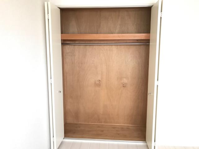 レジデンス鶴里の収納|クローゼット