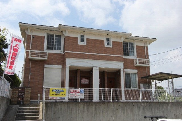 サニー　ヒルズ