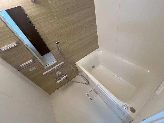 仮）守山区笹ヶ根２丁目新築アパートの浴室|バス（イメージ）