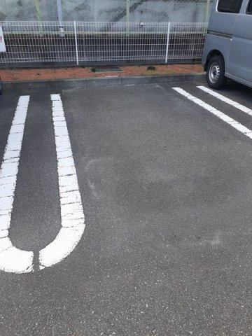セトルフィオーレⅡの駐車場