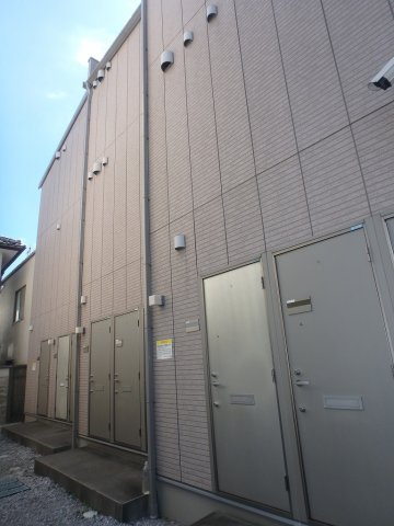 ラターシュ本郷の外観