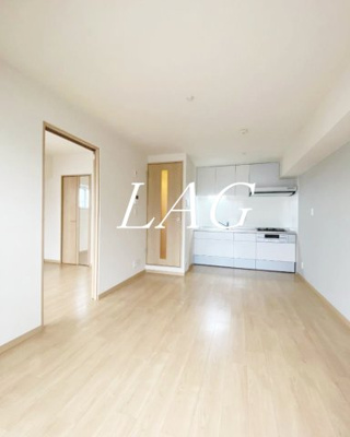 【居間・リビング】 | 赤門ロイヤルハイツ | 洋室のお部屋です。