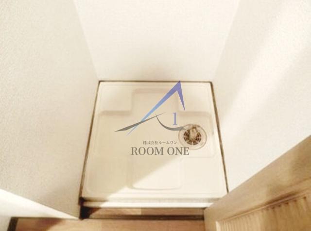 ドエルイン月島の設備|洗濯機置き場です。