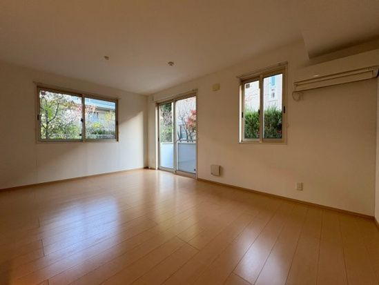 ガーデンハウス　B