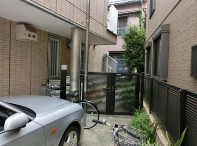 【エントランス】 | グランシャリオ