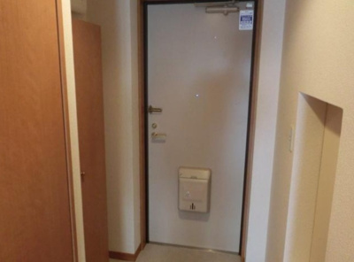 【玄関】 | グランシャリオ