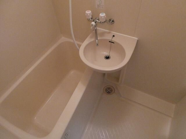 クレアシオン大山の浴室