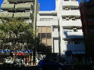 笠原ビルの外観