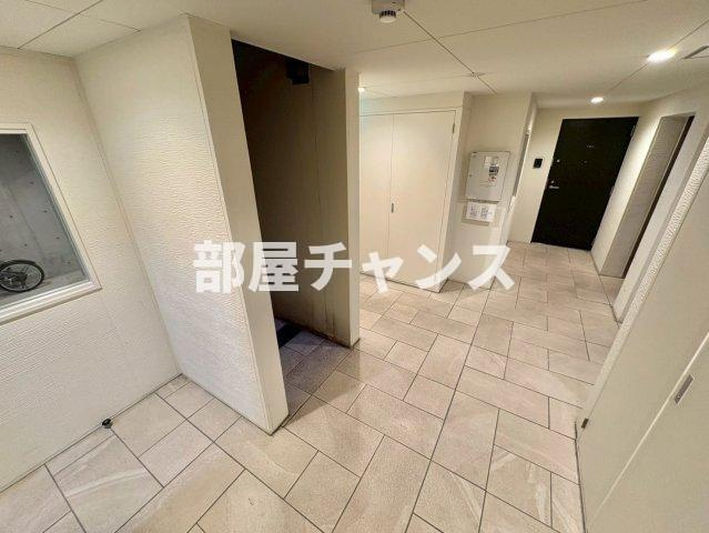 LUORE城西のロビー