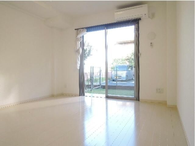 グランデフォルトゥーナの寝室