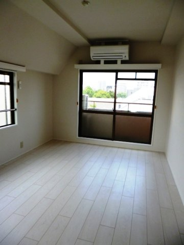 スカイコーポ坂本の寝室