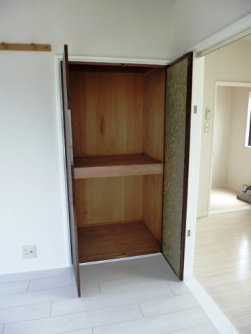 スカイコーポ坂本の収納