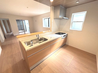 【キッチン】 | 廿日市市住吉（廿日市駅）全3区画　NO3【外構込み】 | 機能的なシステムキッチン☆都市ガス