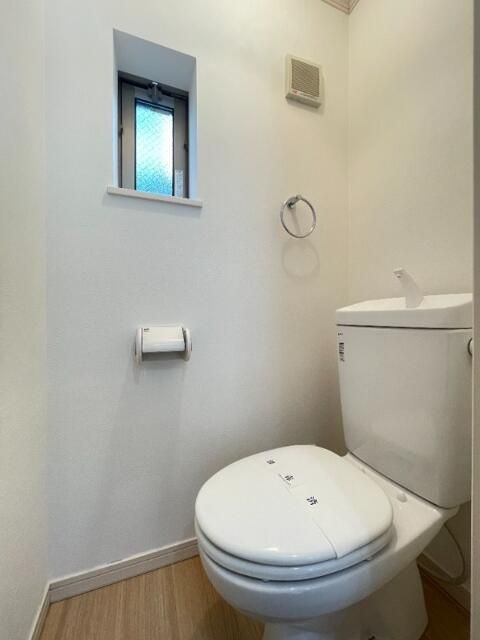 エスポワール日暮里のトイレ