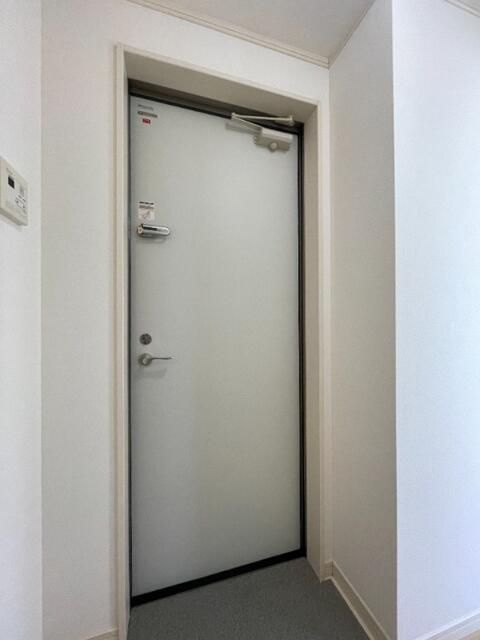 エスポワール日暮里の玄関