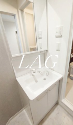 【洗面所】 | Ａｍｂｉｔｉｏｎ見沼 | 洗面台です。