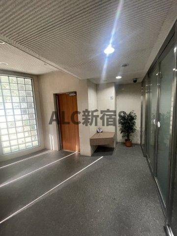 スカイコート原宿のロビー