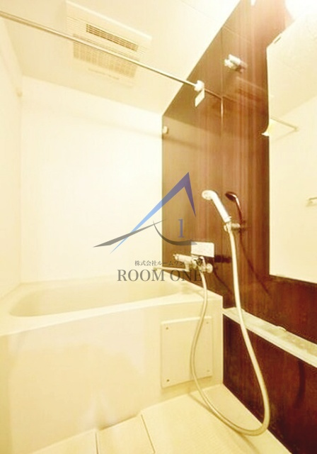 メインステージ錦糸町Ⅶラピスの浴室|お風呂です。