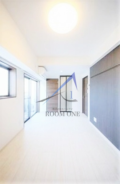 レピュア錦糸町の居間・リビング|洋室のお部屋です。