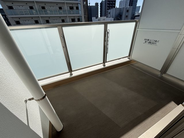 ドゥーエ仙台イーストⅡのバルコニー|別号室参考