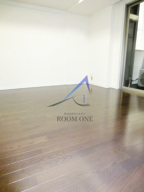 HOPE CITY 秋葉原の居間・リビング|洋室のお部屋です。