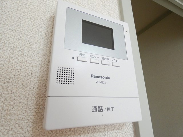 ハオス.ベハーゲンのセキュリティ|★モニター付インターホンで防犯面も安心です