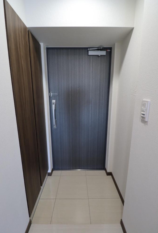 GENOVIA 白糸台 skygardenの玄関