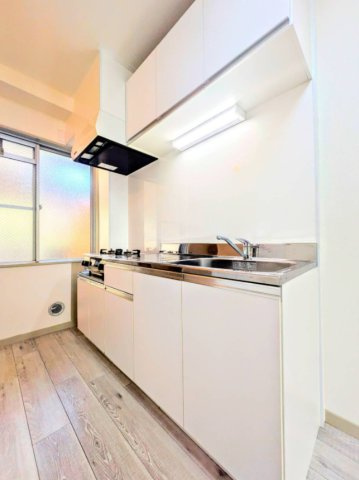 セシリア新杉田のキッチン