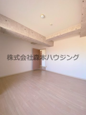 【洋室】 | 　グリーンアイル | 個人の部屋や寝室として使える洋室です