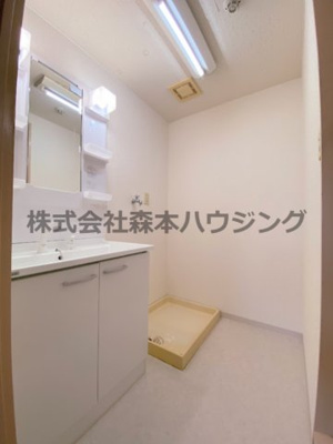【洗面所】 | 　グリーンアイル | 使いやすい洗面所です