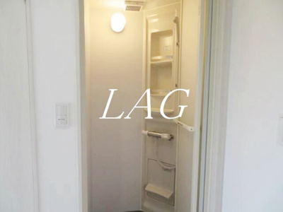 【シャワールーム】 | フェリスフルート | シャワールームです。