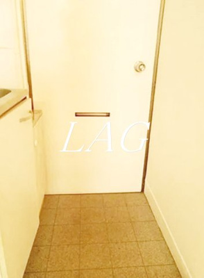 【玄関】 | 恵比寿セントラル | 玄関です。（同仕様です。）