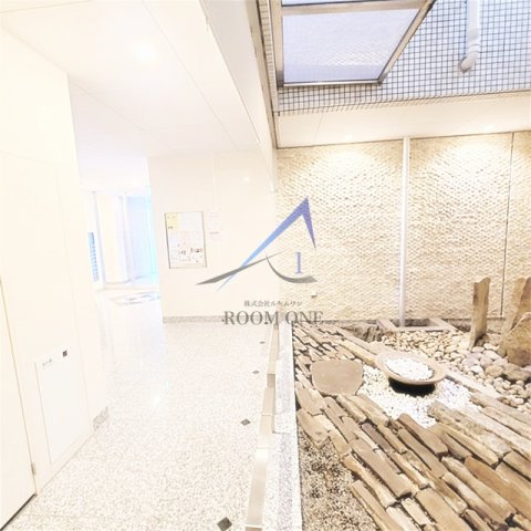 ＲＡＬＬＹ´Ｓ（ラリーズ）