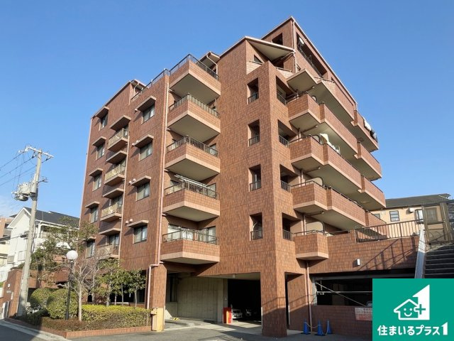 ベルク浜寺公園の外観