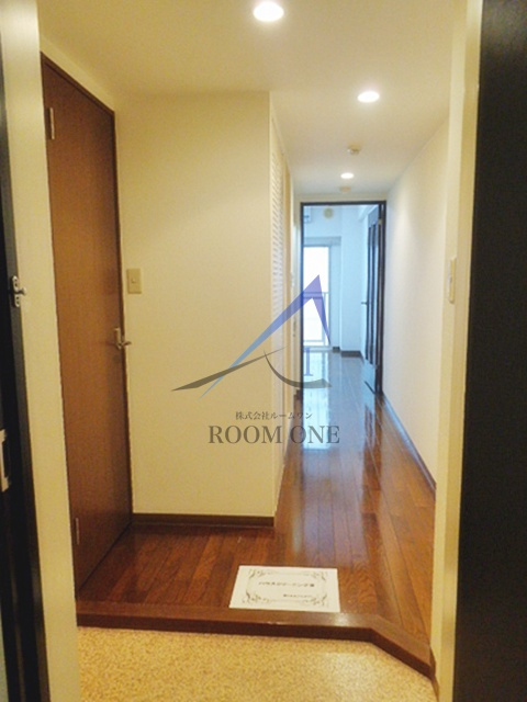 コート新橋の玄関|玄関です。