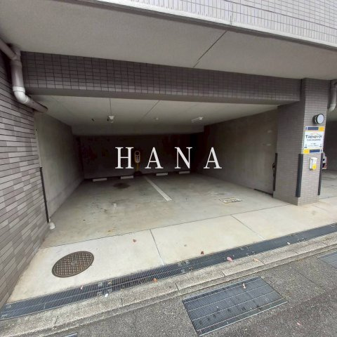 ザ・レジデンス行徳Ⅱの駐車場