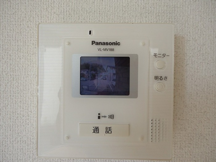 ドルフ東久万Ⅱのセキュリティ|TVインターホン