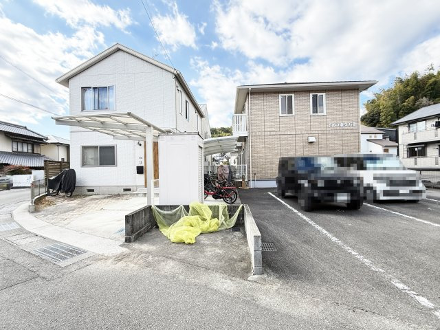 ドルフ東久万Ⅱのその他