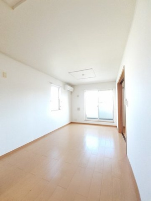 【居間・リビング】 | ジョア | ゆったり過ごせるリビングです