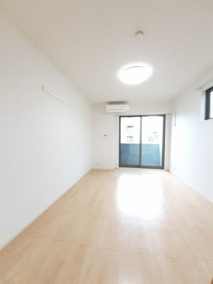 【内装】 | リオン　Ｂ | 明るい室内です