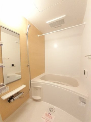 【浴室】 | リオン　Ｂ | ゆったり過ごせるお風呂です