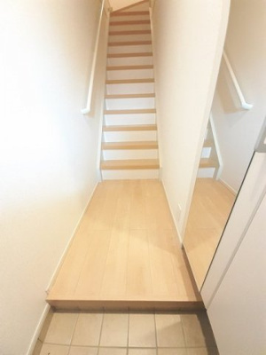 【玄関】 | アップルⅡ | 収納もある玄関です