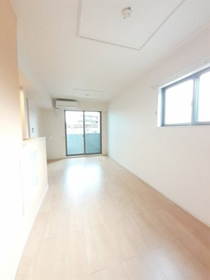 【居間・リビング】 | アクティフ浦上 | ゆったりとした居間です