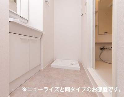 【洗面所】 | アストピア千田 | コンパクトで使いやすい洗面所