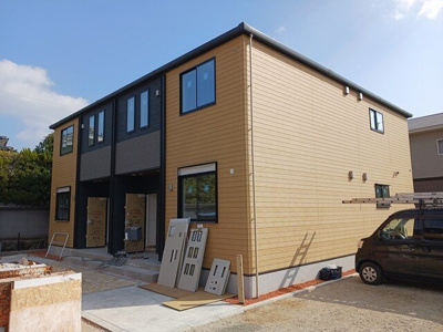 【外観】 | ロイセレストＢ | 外観は落ち着いています